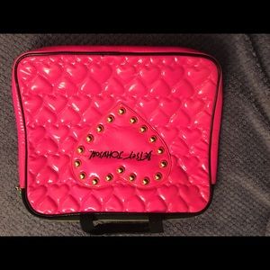 Betsy Johnson laptop case